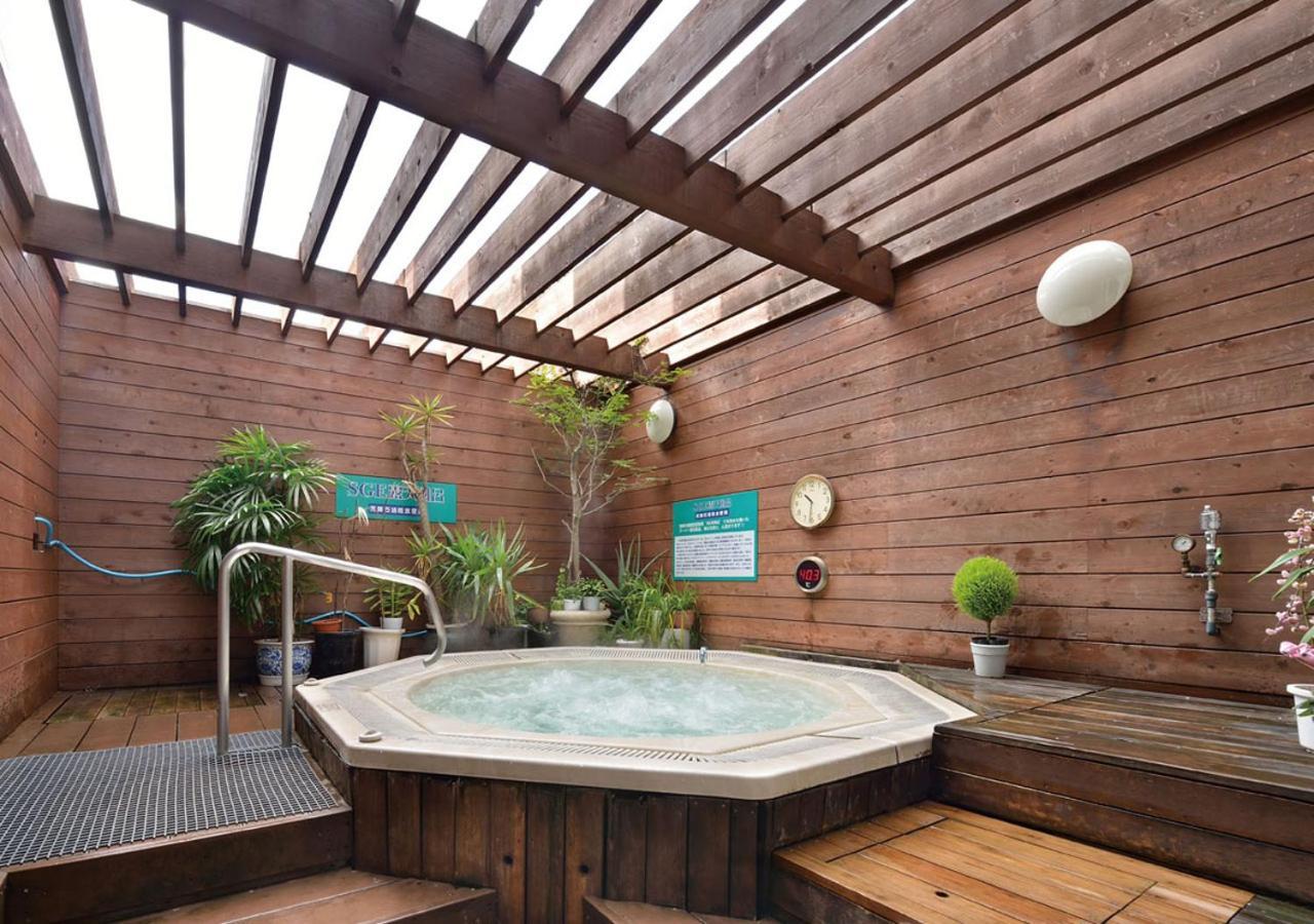 Capsule And Sauna Rosco Токио Экстерьер фото